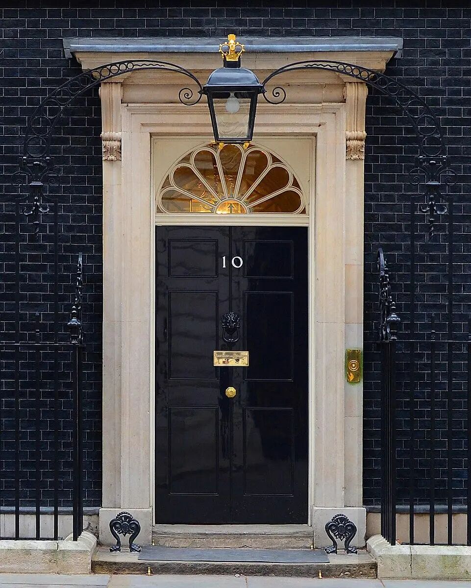 Category:Interior of 10 Downing Street - Wikimedia Commons